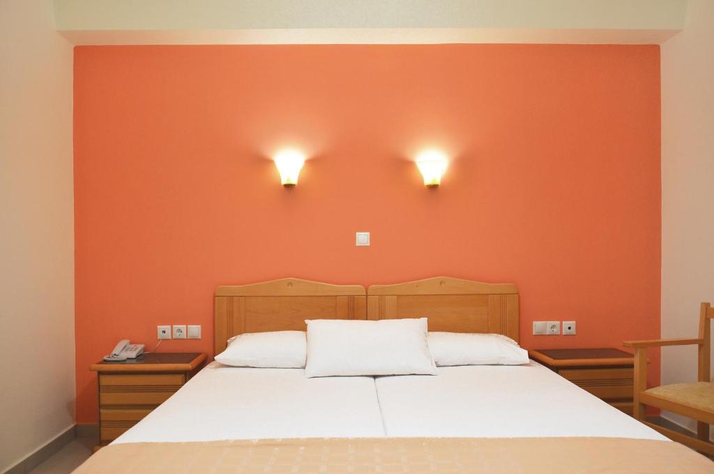 Hotel Patelis Poúlithra エクステリア 写真